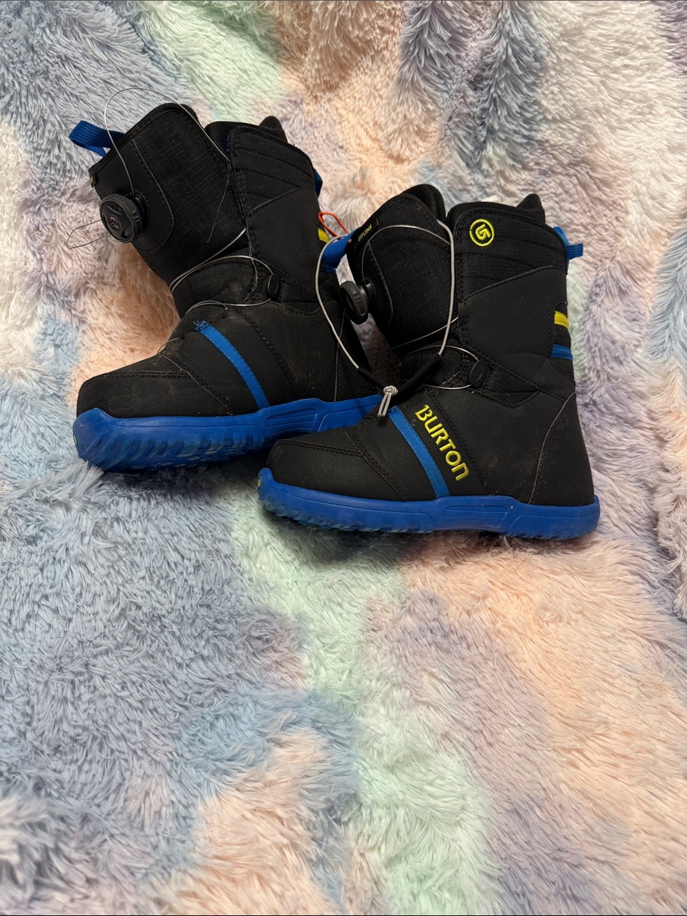 Burton Kids Black and Blue Snow Boots with Yellow Logo